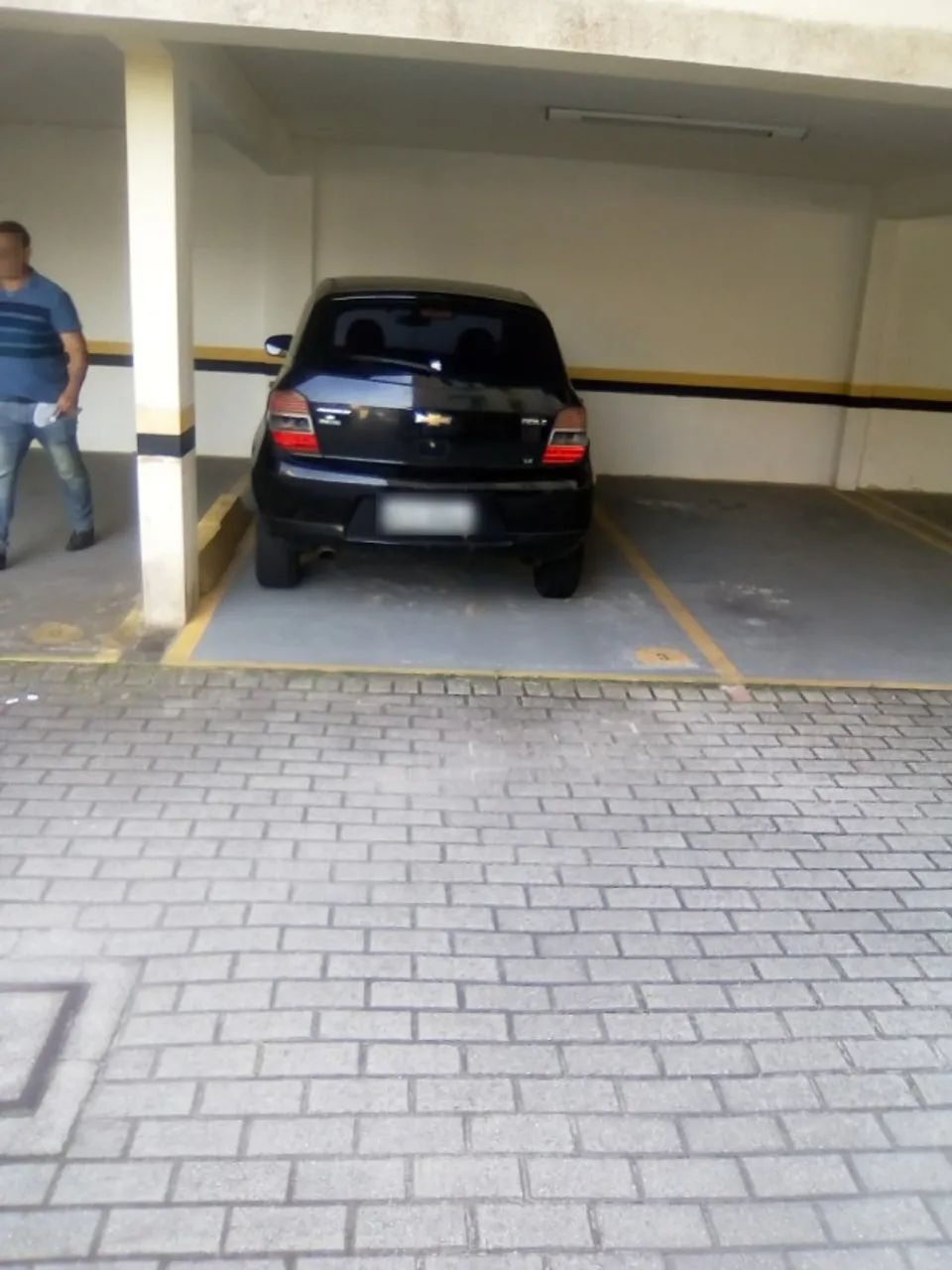 Vendo vaga garagem no Edif. Villa Ventura, Coqueiros, Florianopolis. - Foto 2