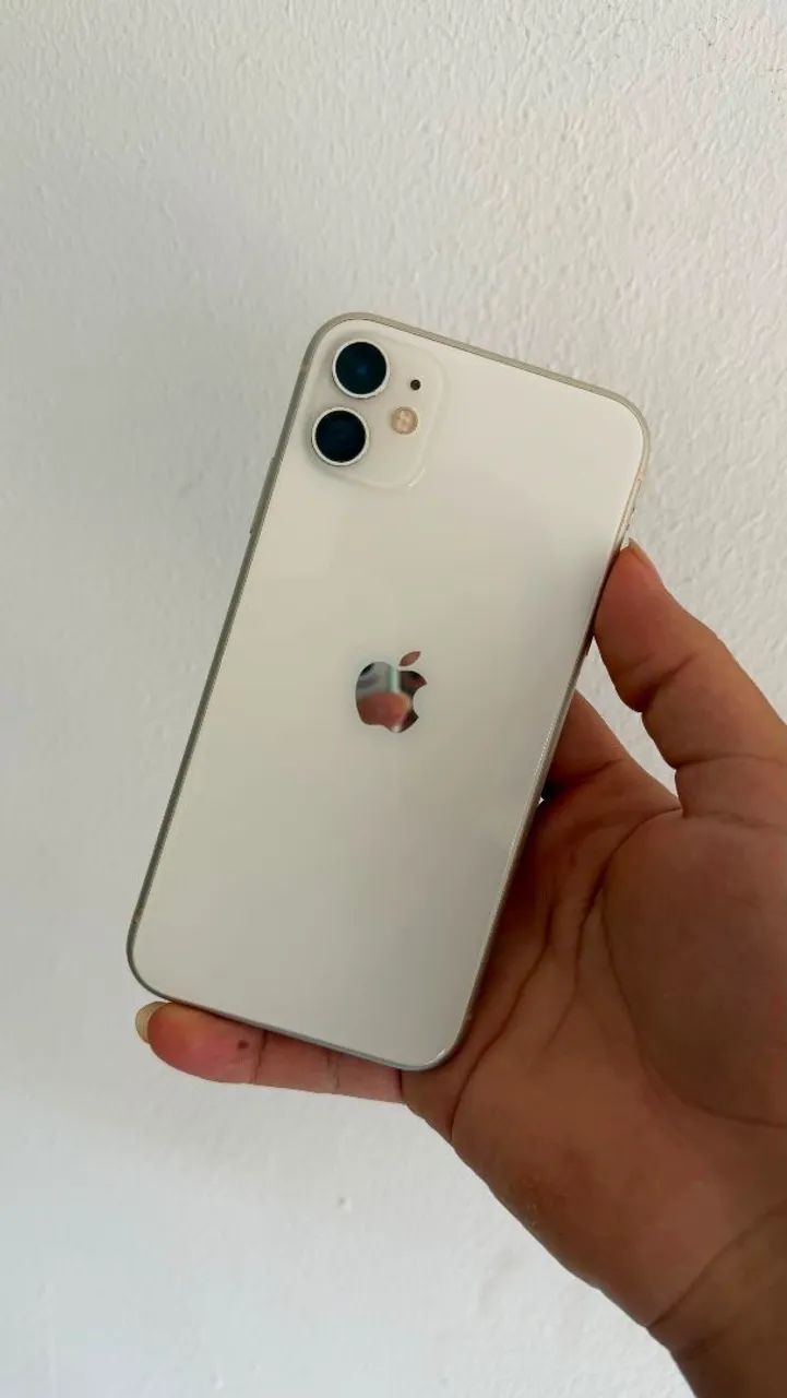 APPLE IPHONE 11 128GB (IMPECÁVEL, NUNCA ABERTO)