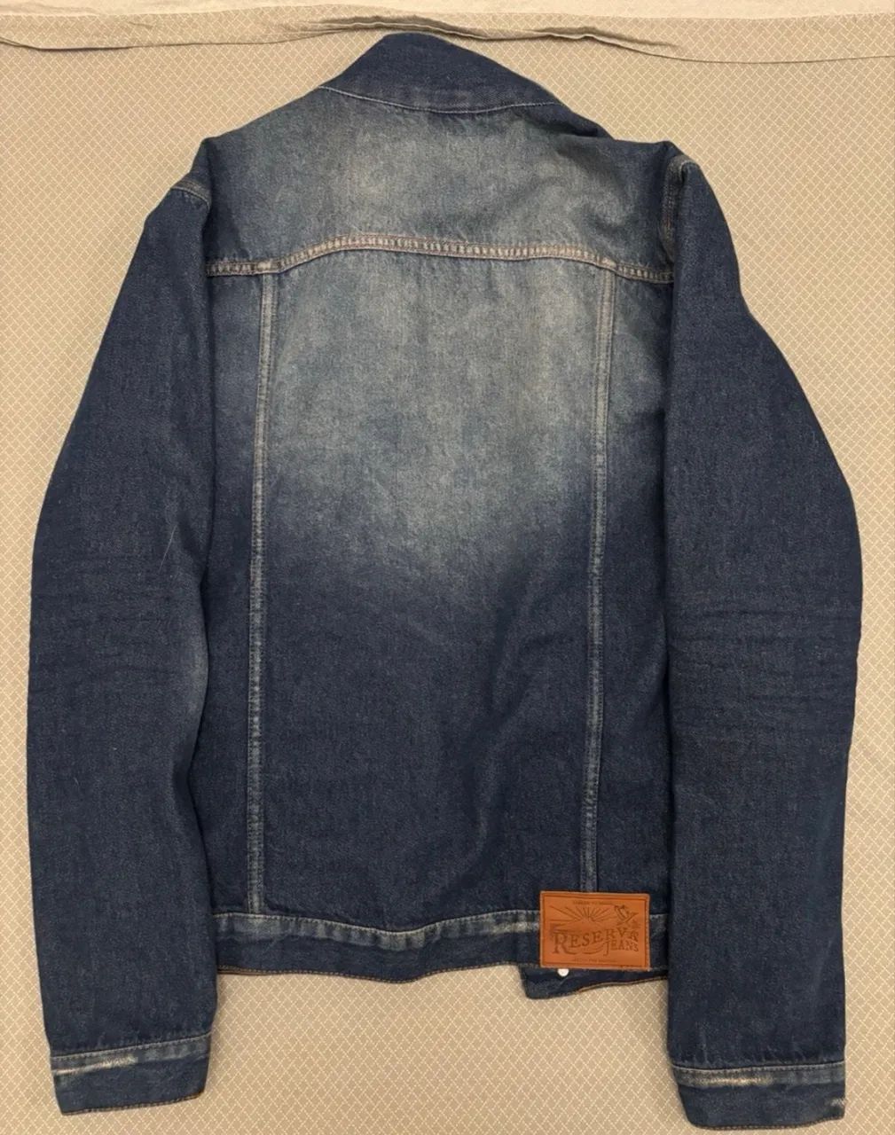 Jaqueta jeans Reserva - moderna e elegante G - Foto 3