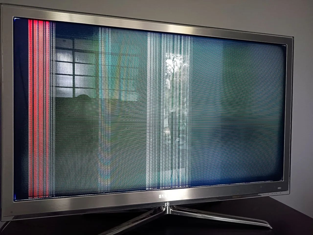 Smart Tv Samsung 40 com defeitos leia a descrição  - Foto 2