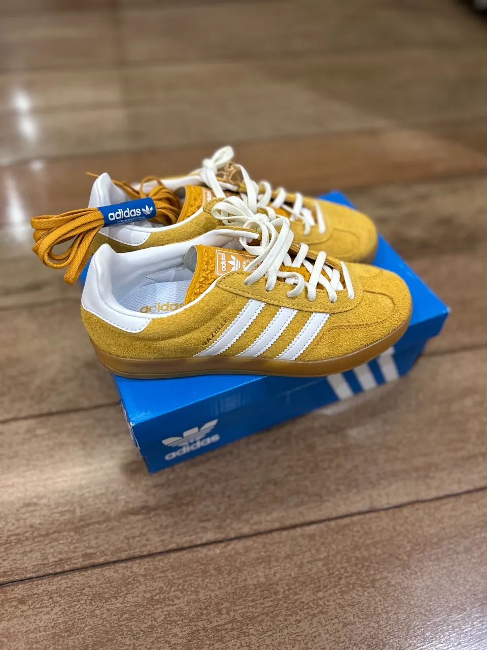 Tênis adidas gazelle 38, 37 e 36 - Foto 3