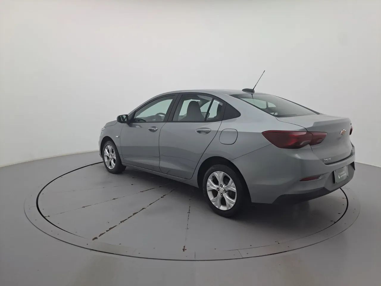Chevrolet Onix Hatch LTZ 1.0 12V TB Flex Aut. 5P, foto 3 de 17