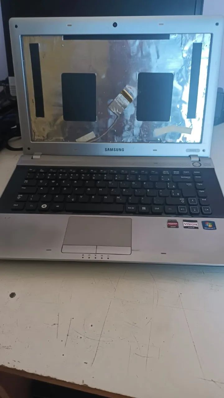 Carcaça completa com teclado notebook samsung RV415