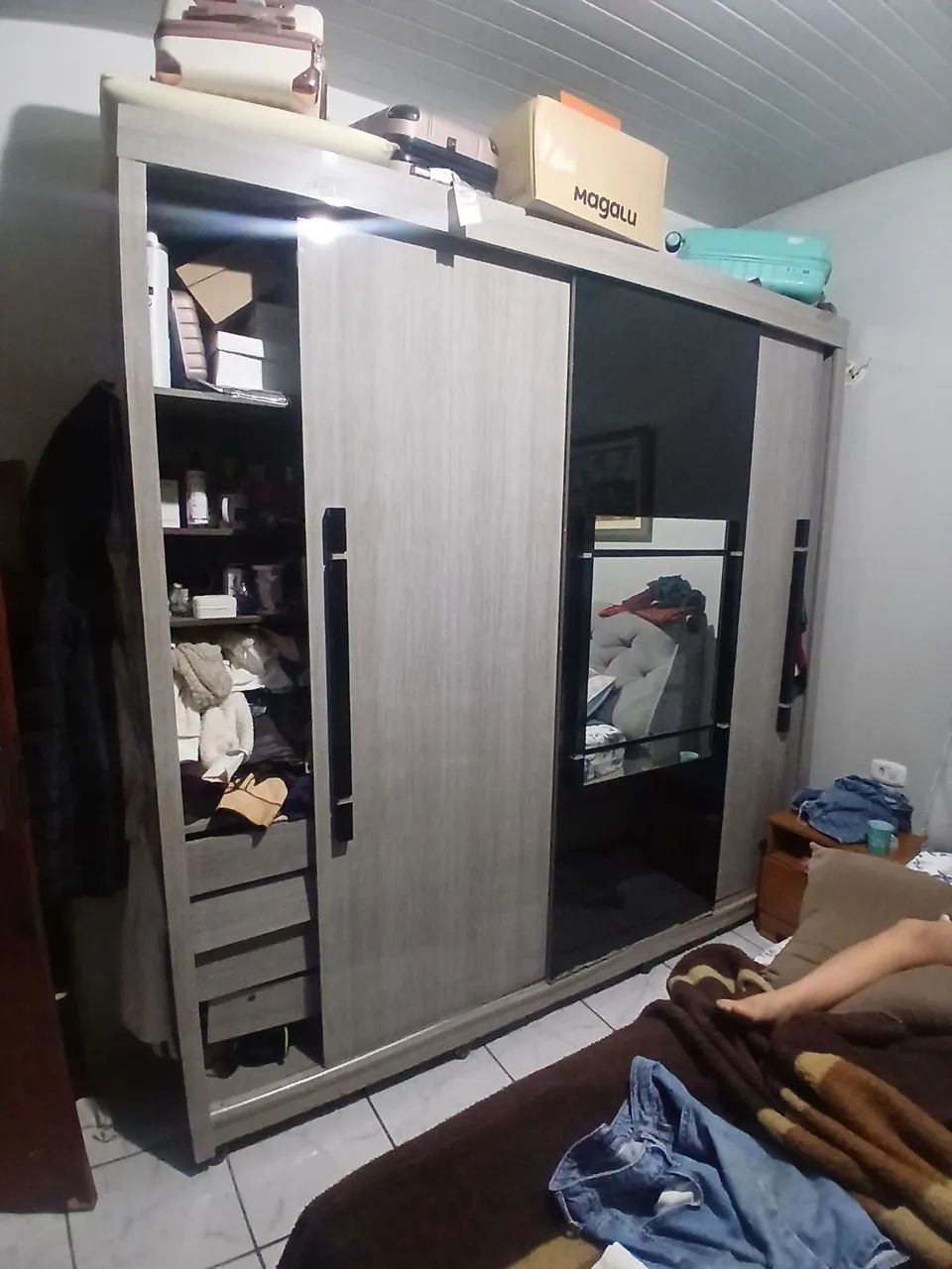 Guarda roupa casal