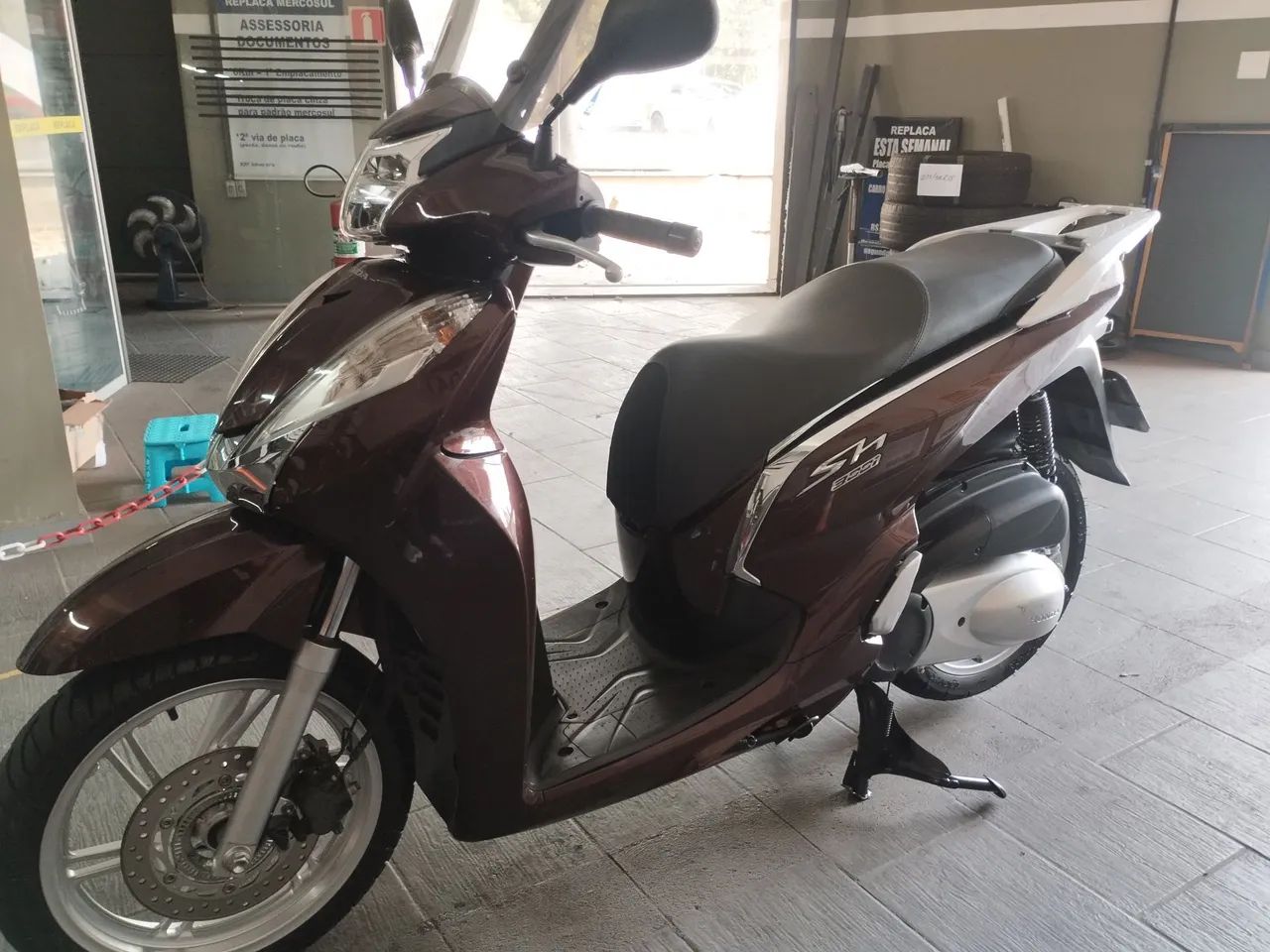 SH 300i 2018 - Foto 3