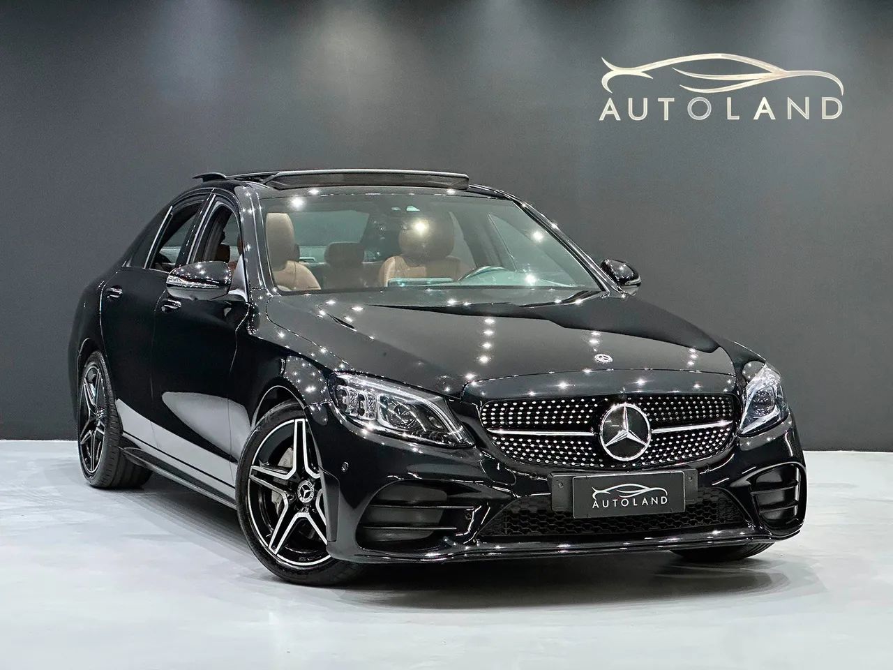 Mercedes-Benz C-300 2020