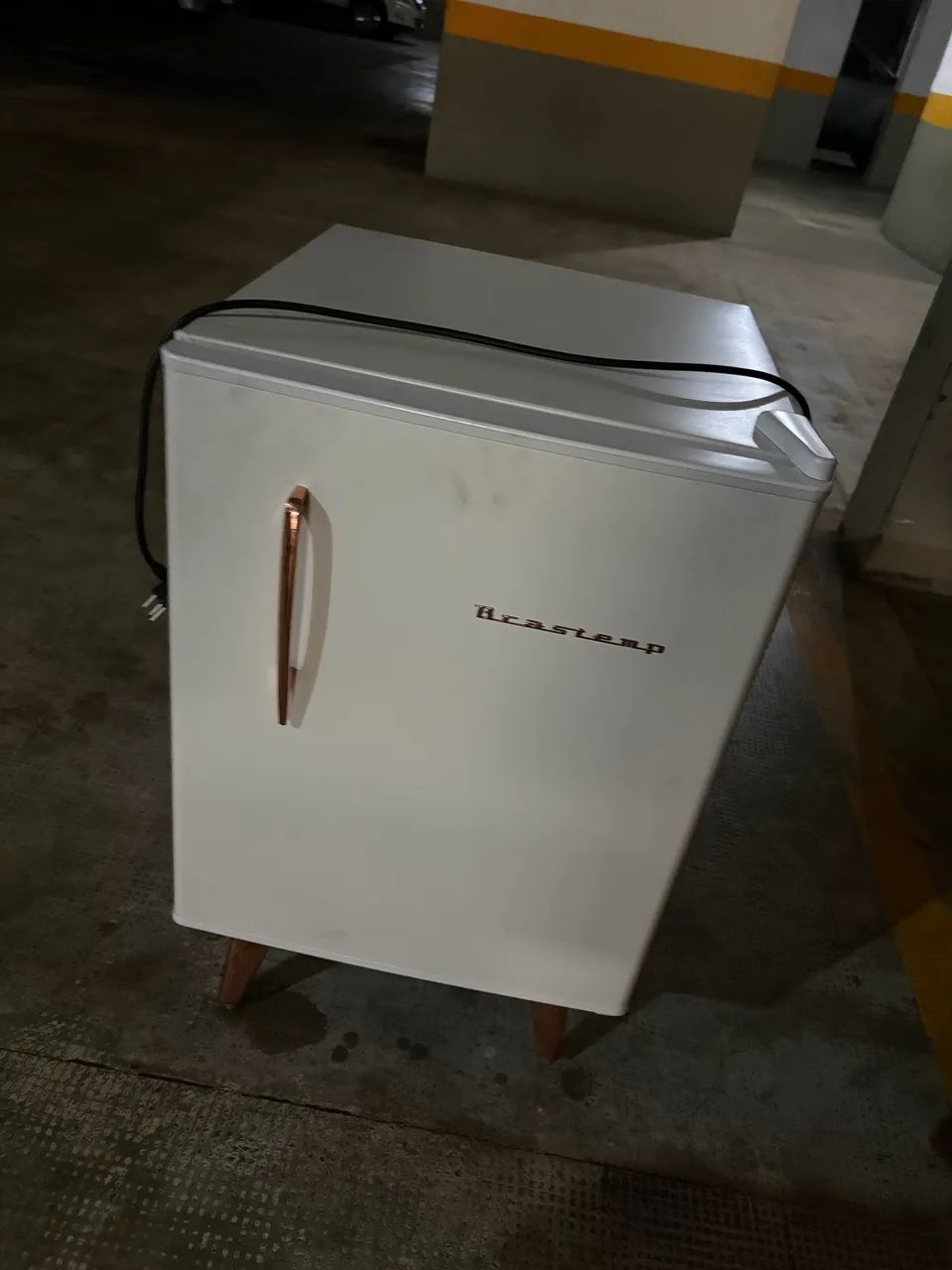 Frigobar Brastemp 