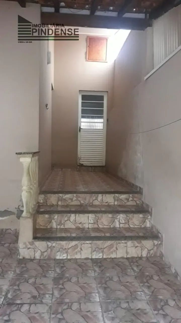 Casa em Jardim Araretama - Pindamonhangaba, SP - Foto 2