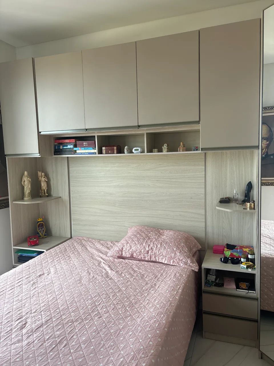 Guarda-roupa e cama (QUARTO COMPLETO) - Foto 4