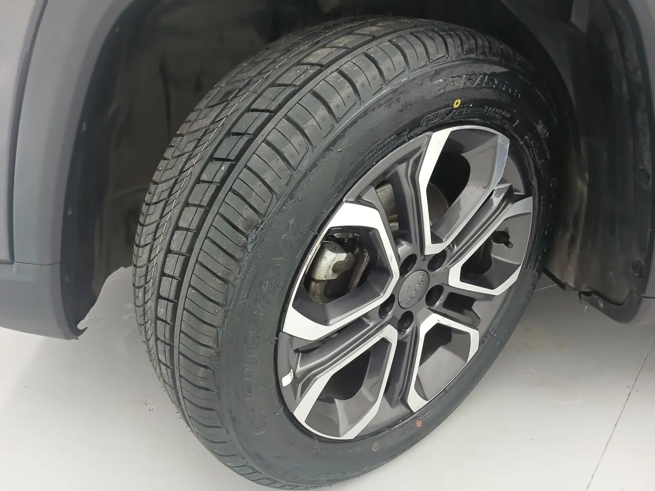 Jeep Commander Limited T270 1.3 TB Flex Aut., foto 11 de 18