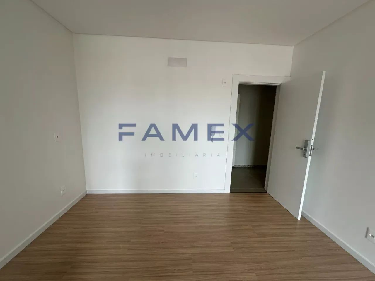 APARTAMENTO COM 01 SUÍTE + 01 QUARTO NO CENTRO PARA LOCAÇÃO- EDIFÍCIO OPALA - 02 QUADRAS D - Foto 4