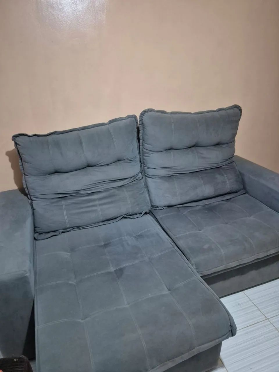 Sofá retrátil e reclinável 2M - cinza | otimo estado - Foto 3