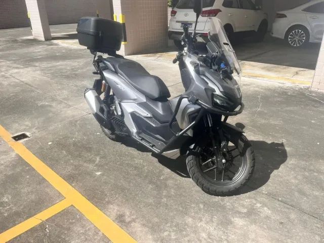 HONDA ADV 160 2025 menos de 1000km 