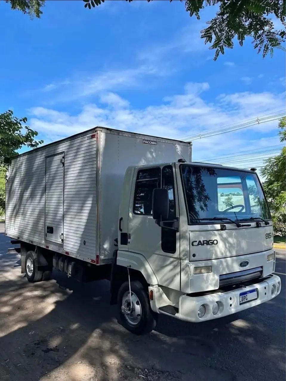 Ford Cargo 815 E