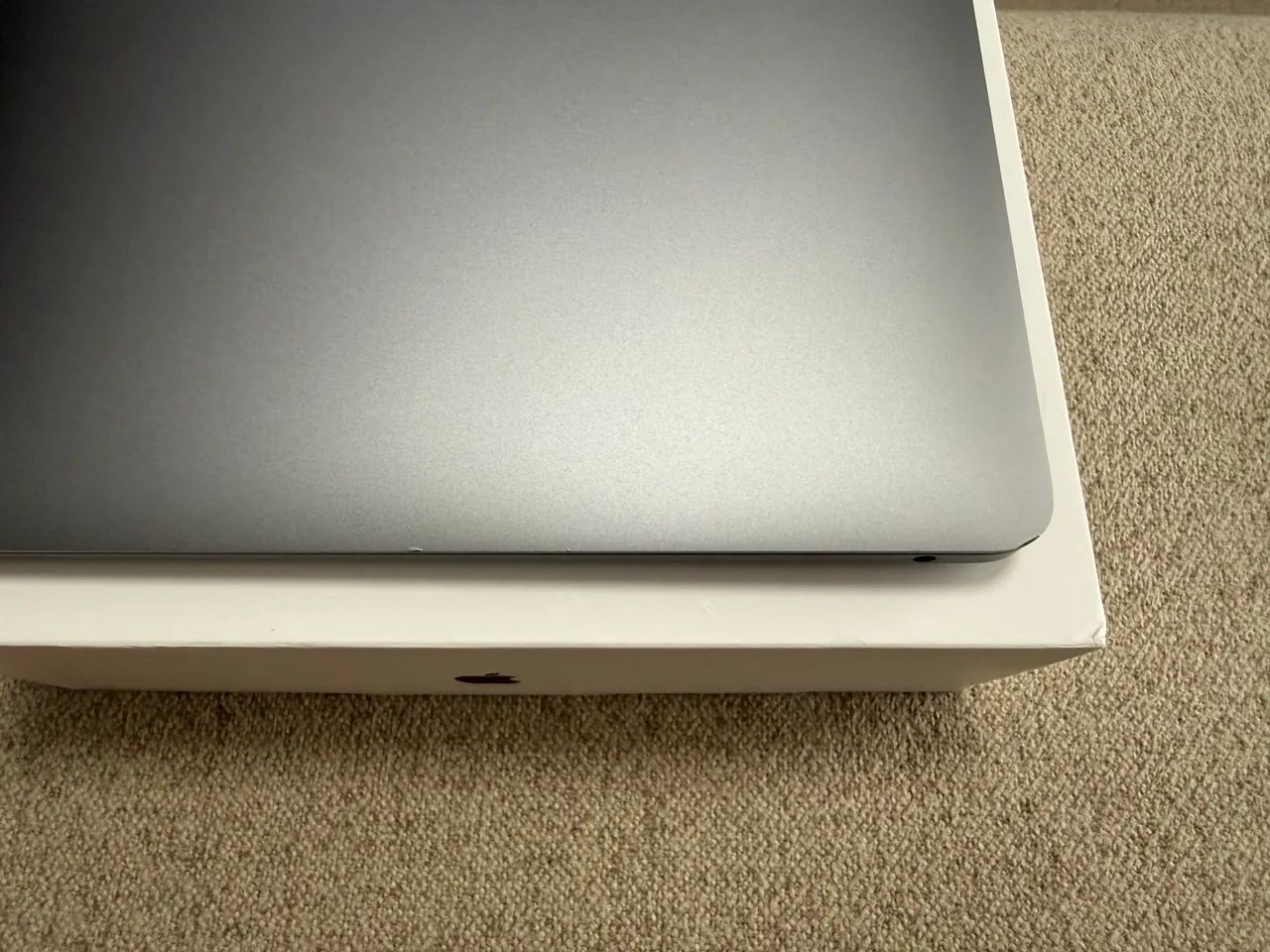 Apple MacBook Air M1 8/256Gb Cinza Espacial conservado - Notebooks
