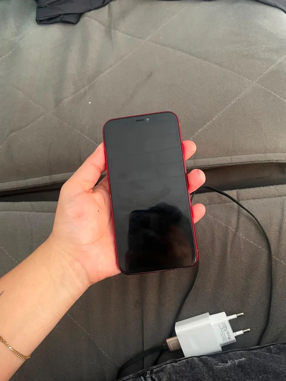IPHONE VERMELHO XR 64 GB - Foto 2
