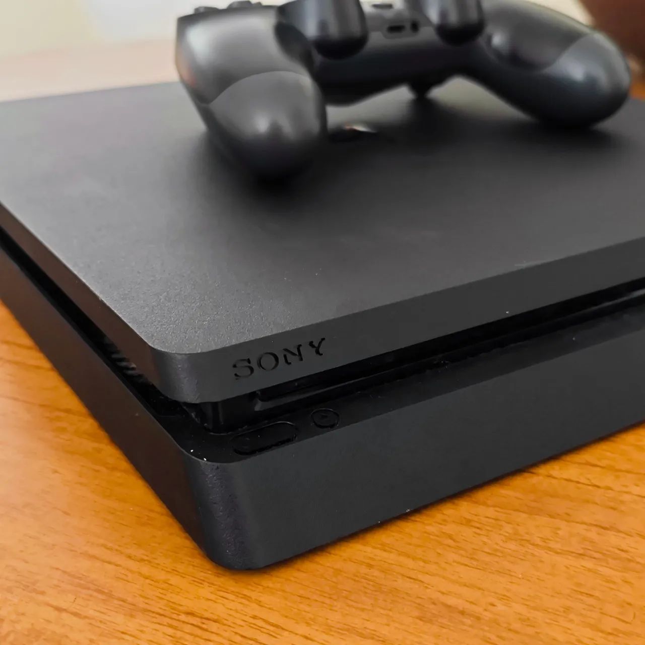 PS4 Slim 1T  - Foto 3