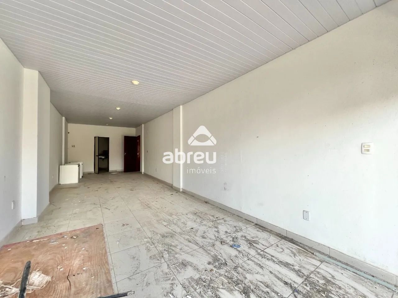 Excelente oportunidade de aluguel de loja (n°11), no Edifício Cecom, localizado na Avenida - Foto 3