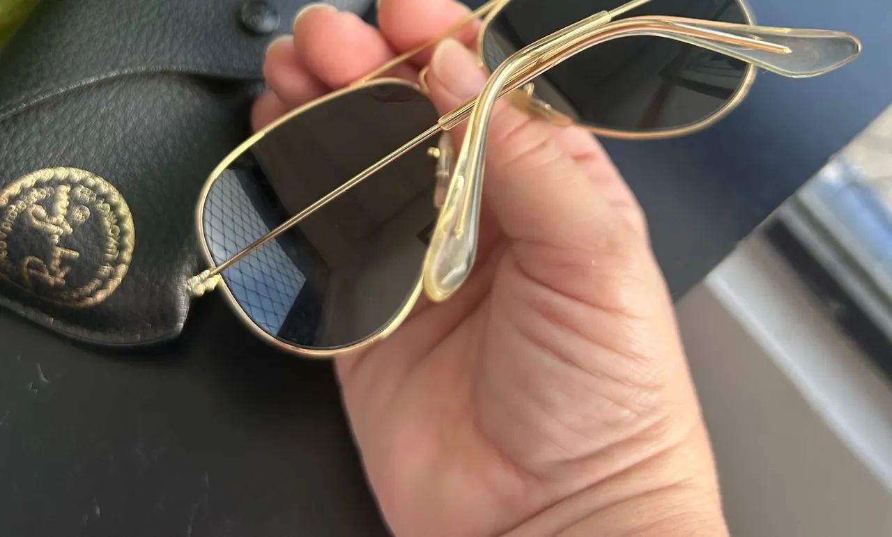 Óculos rayban dourado original - Foto 2