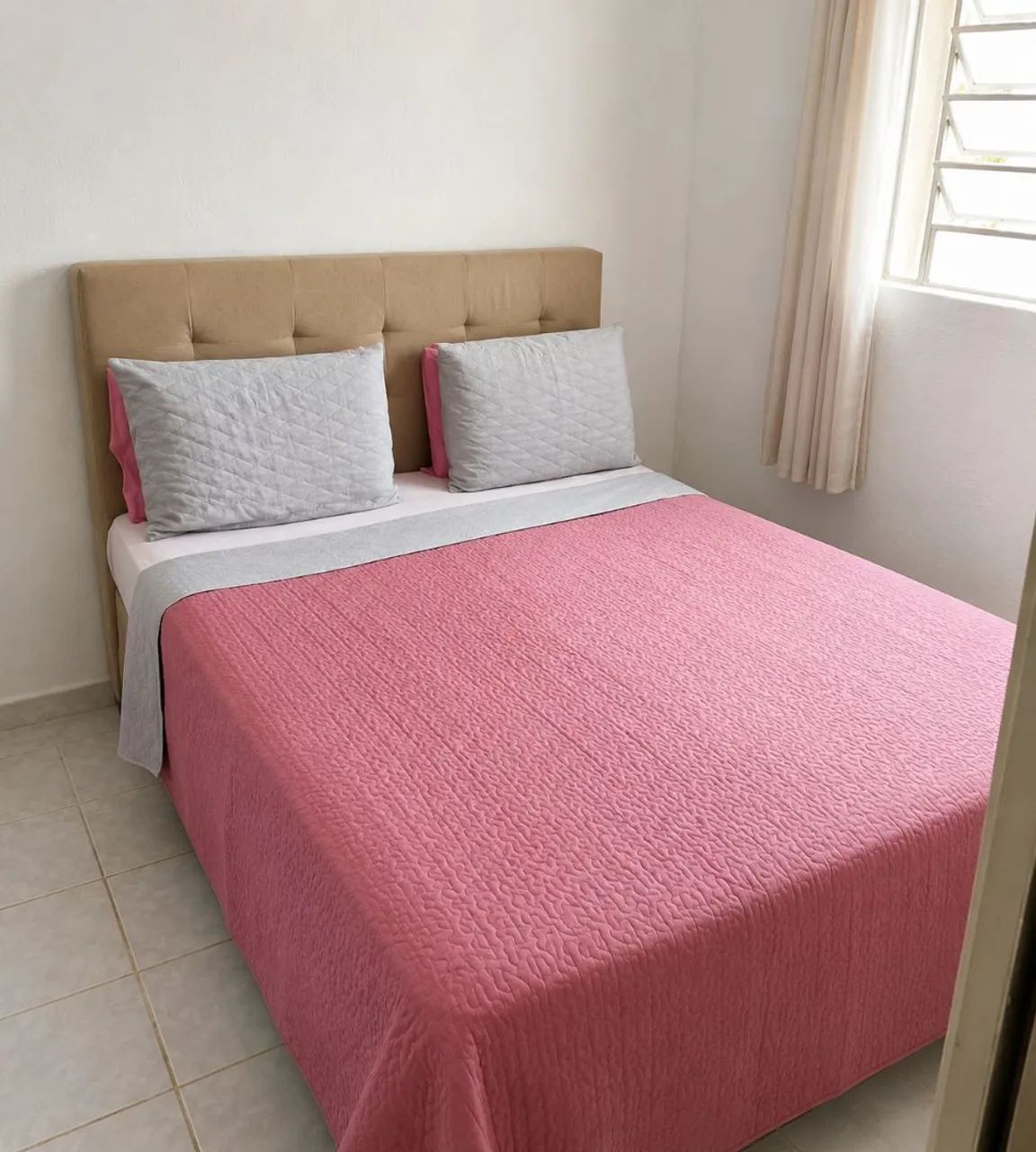 Cama Queem Completa !!POREM VENDEMOS POR  PEÇAS!! - Foto 3