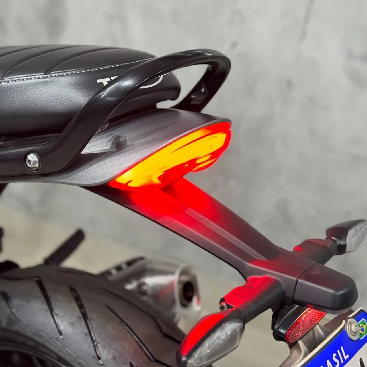 Triumph Speed 400 400 cc  - Foto 4