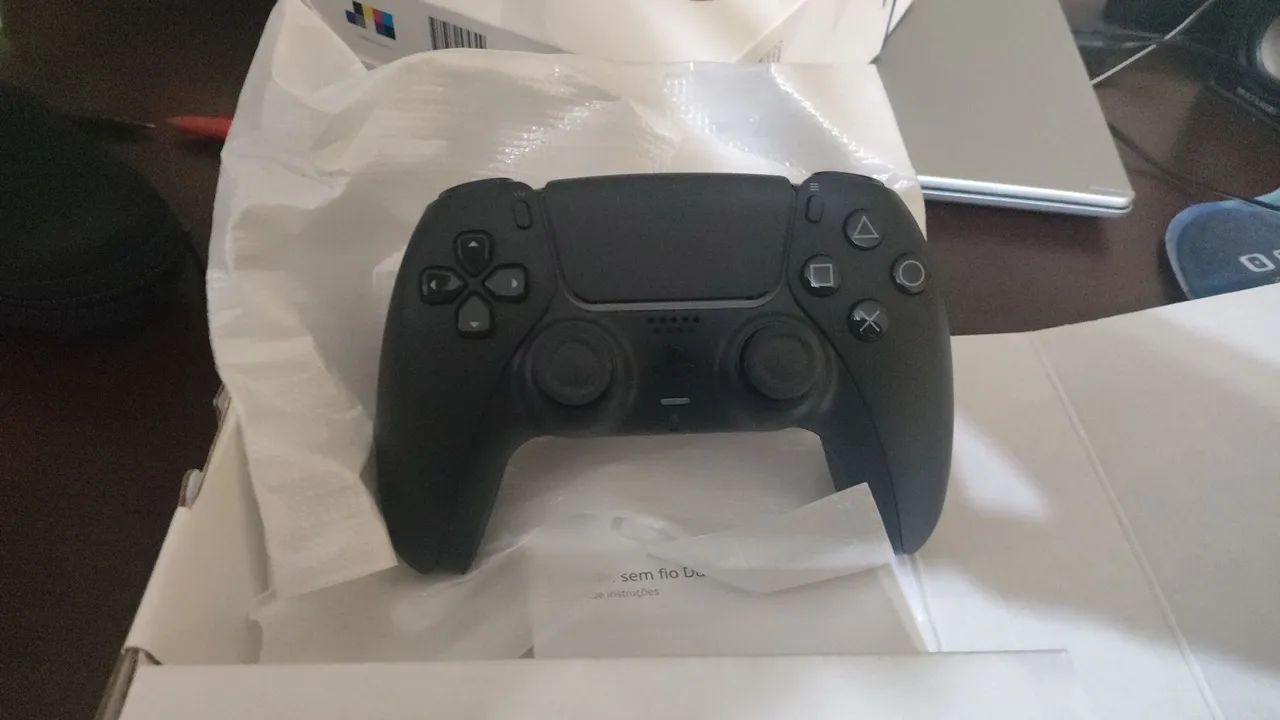 Controle PS5 praticamente sem uso 