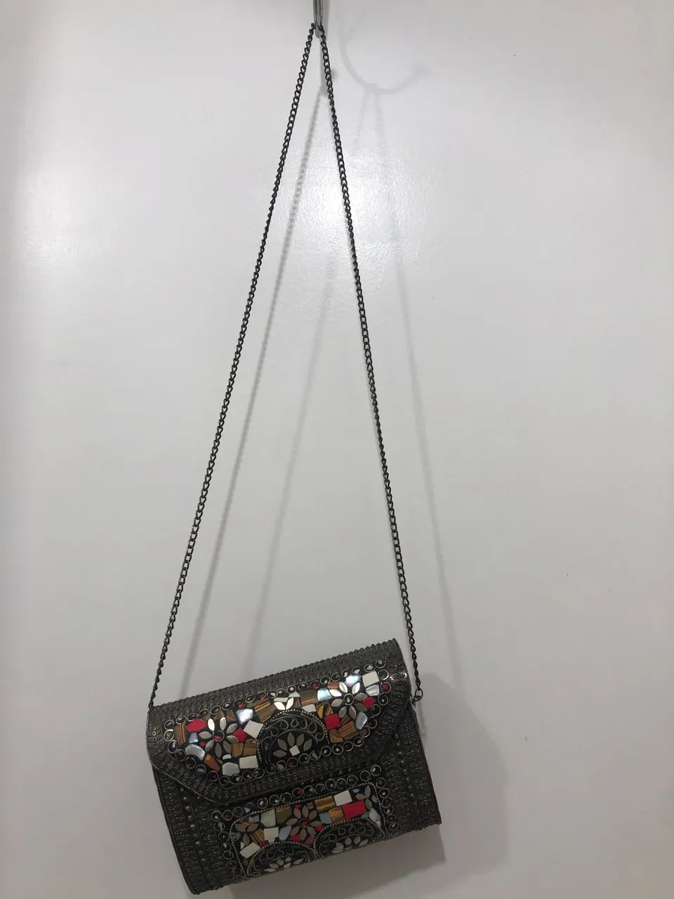 Bolsa vintage com pedraria NUNCA FOI USADA - Foto 3