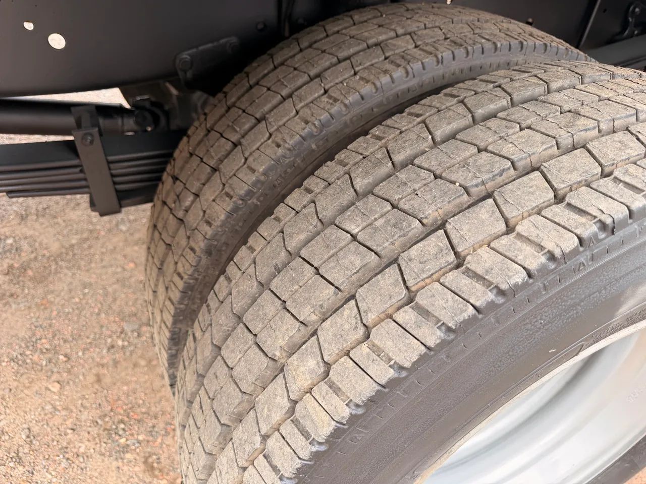 Mb 710 plus baú  - Foto 2
