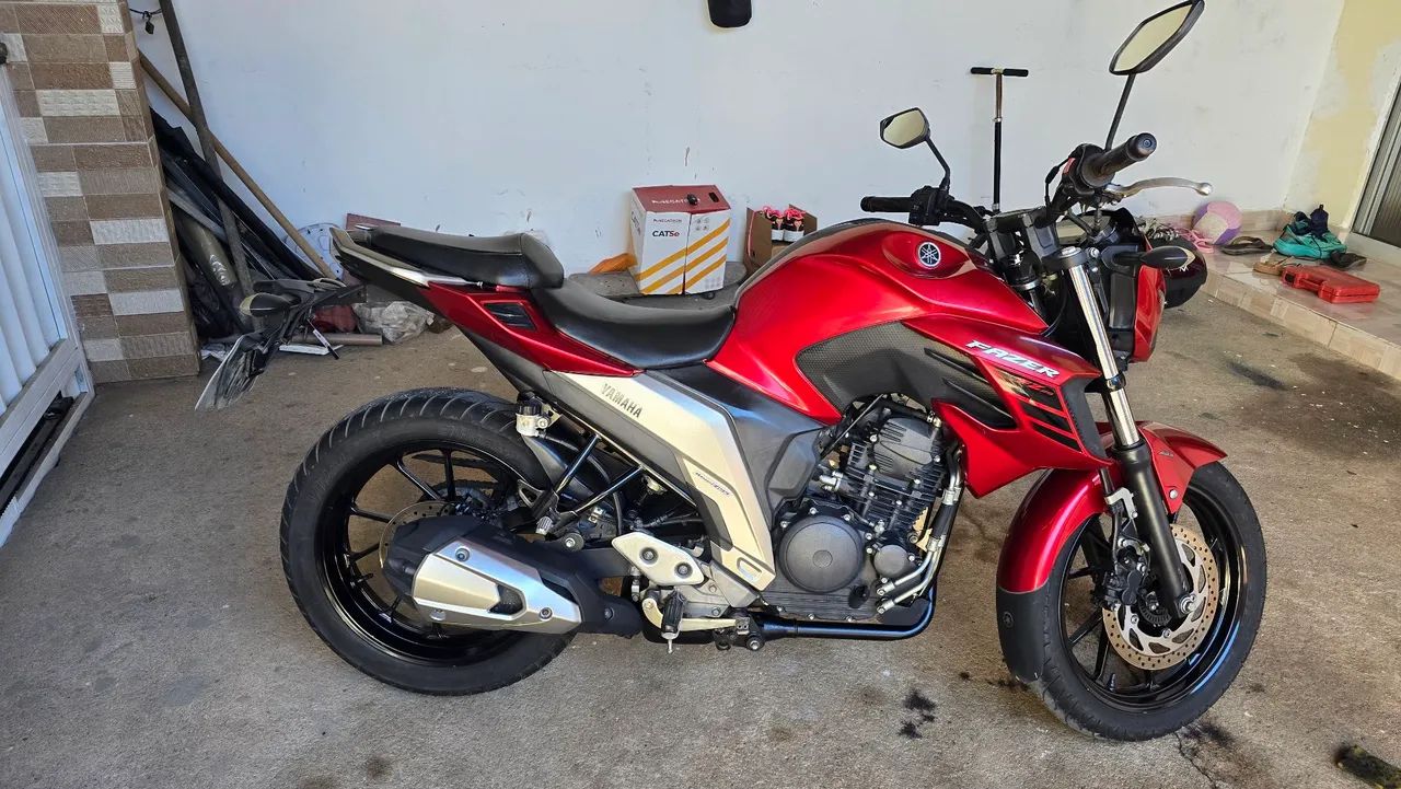 Fazer 250