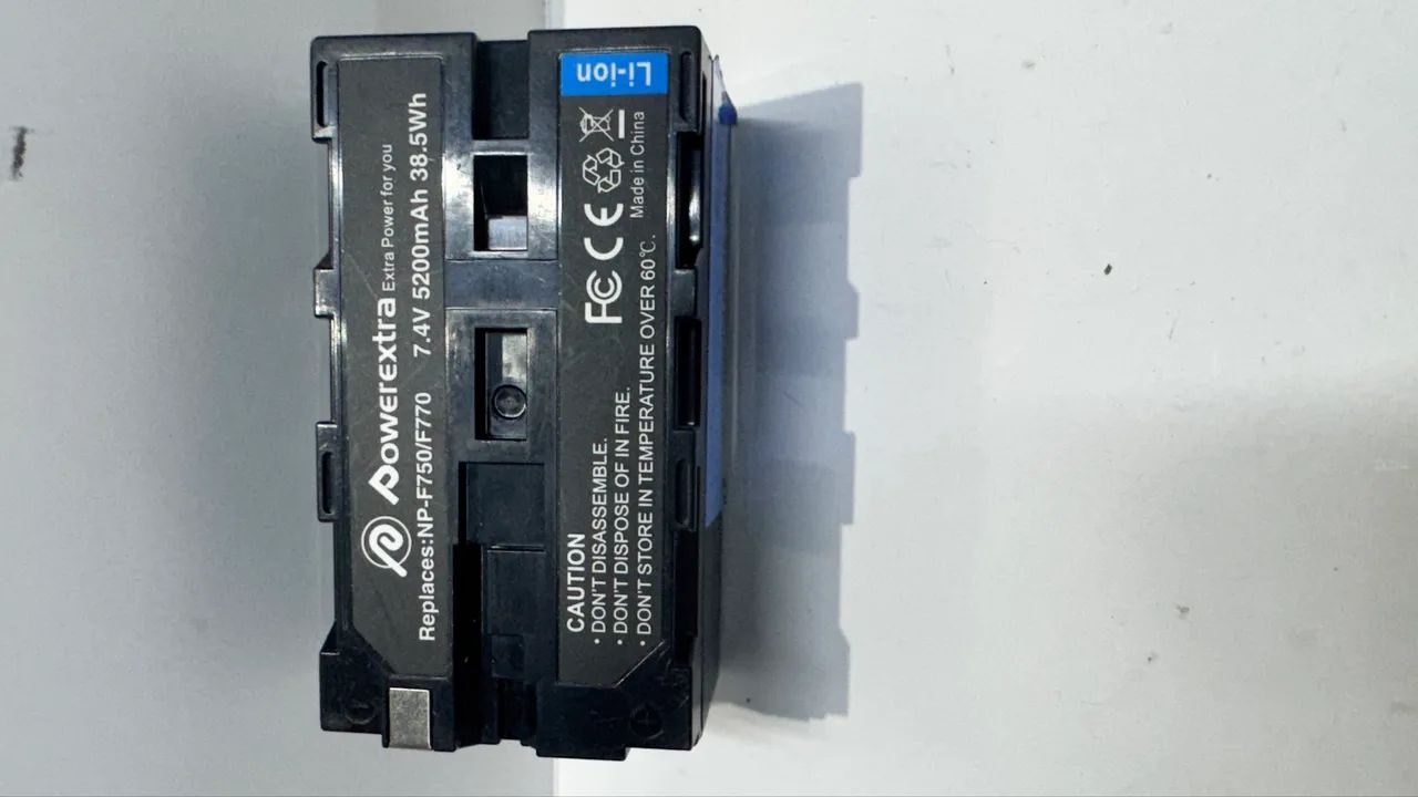 Bateria marca powerextra NP F7550 e F770 nova - Foto 4