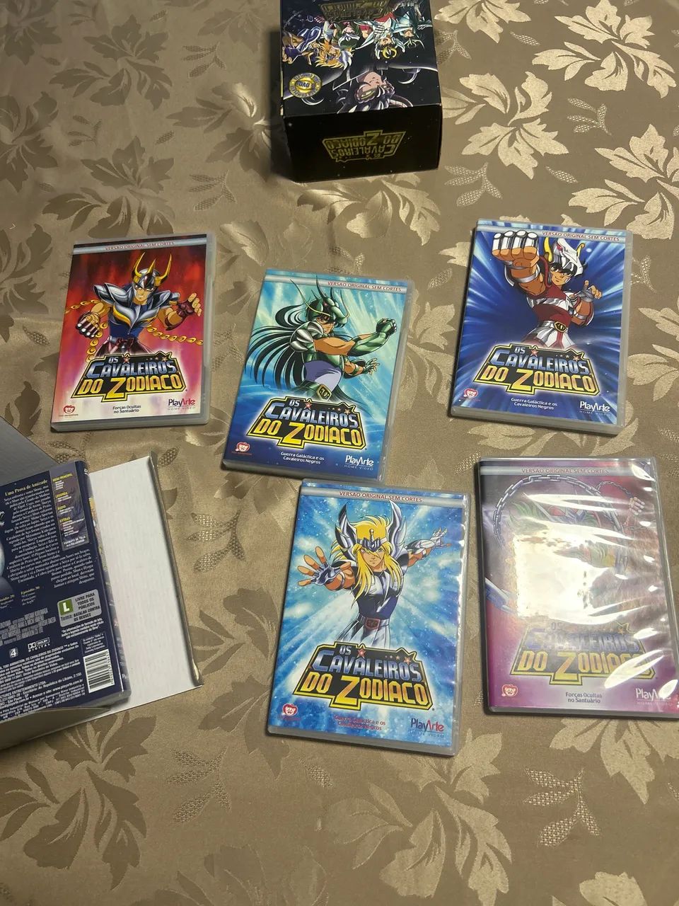 Cavaleiros do Zodiaco - Box Saga Classica e Box Hades (Santuario