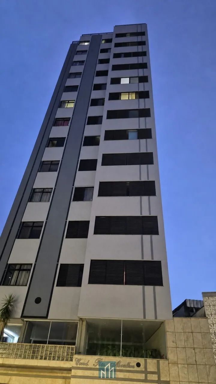 Apartamento Estilo Clássico no Centro da Cidade