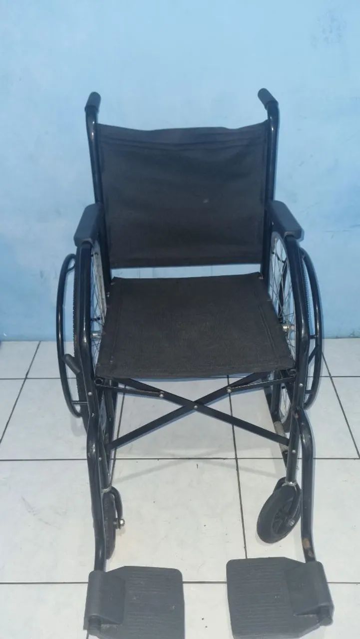 Cadeiras de rodas nova