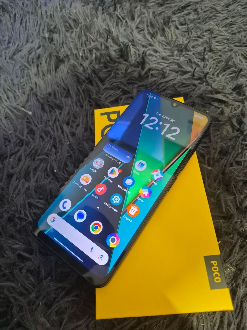 Poco c75 256/8