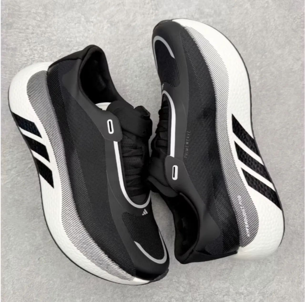 Tênis Adidas Hyperboost todos os tamanhos e cores disponíveis sob encomenda  - Foto 3