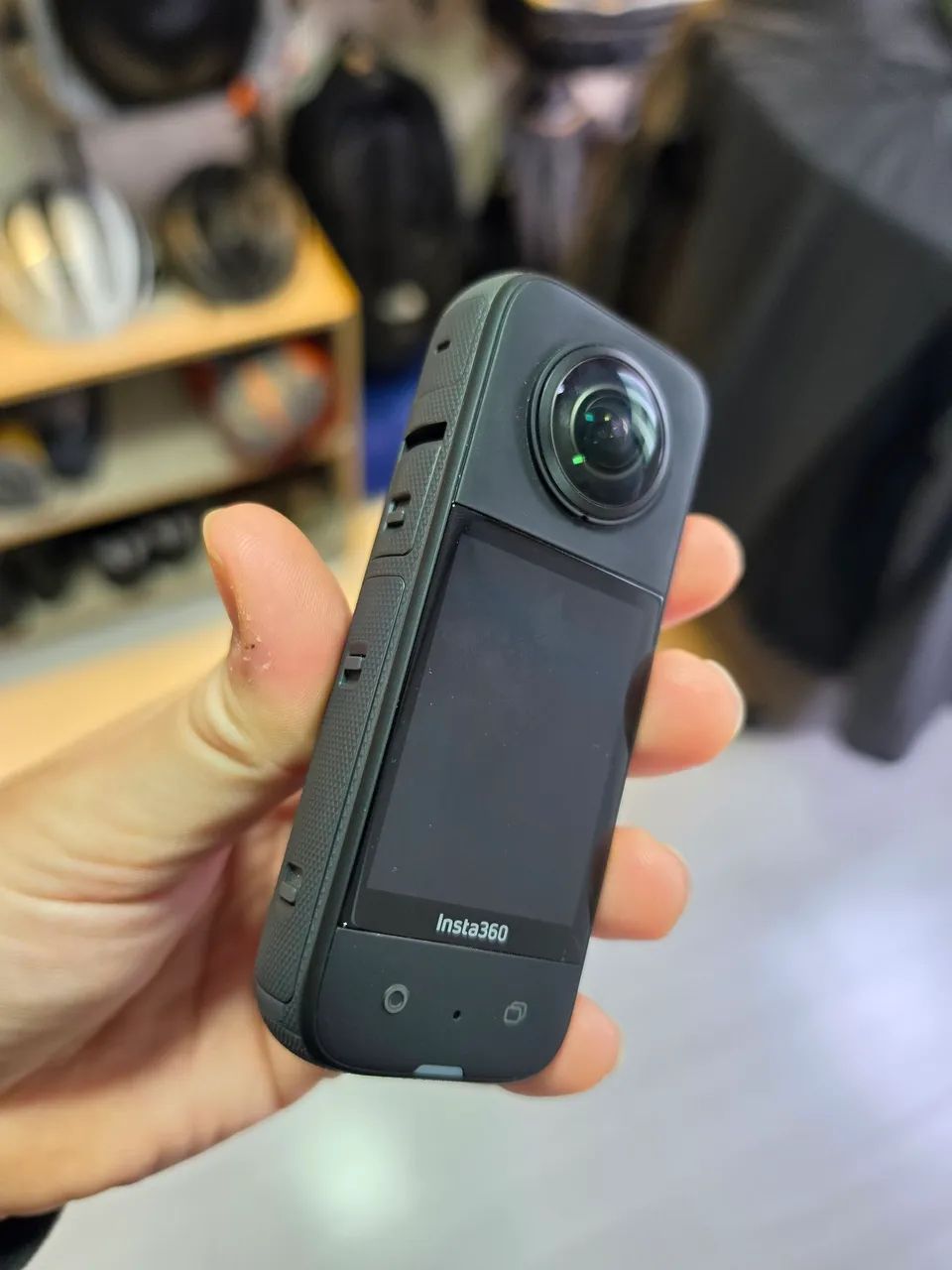 Combo Câmera Insta 360 X3 + Bastão - Foto 2
