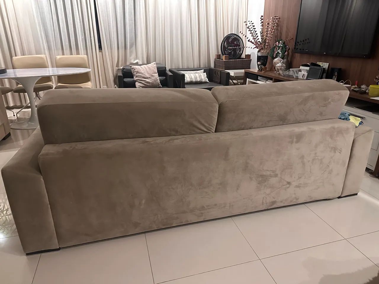 Sofá de dois lugares retrátil