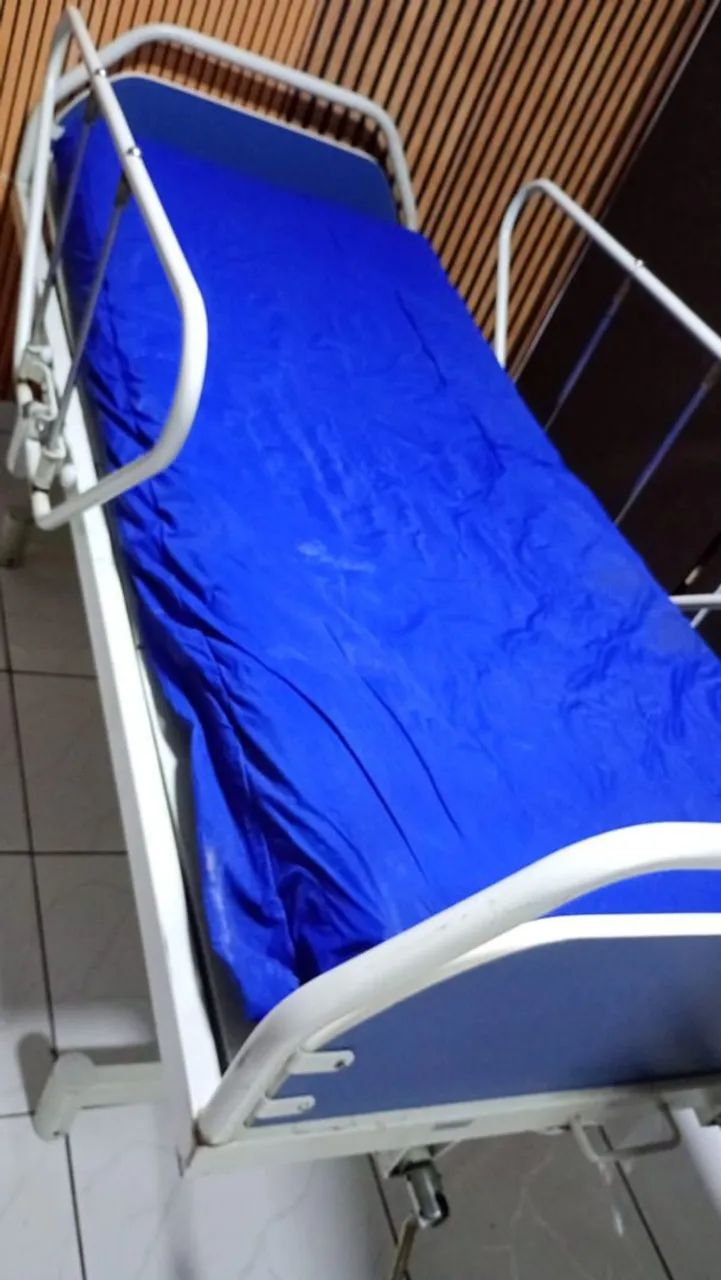 Cama hospitalar 