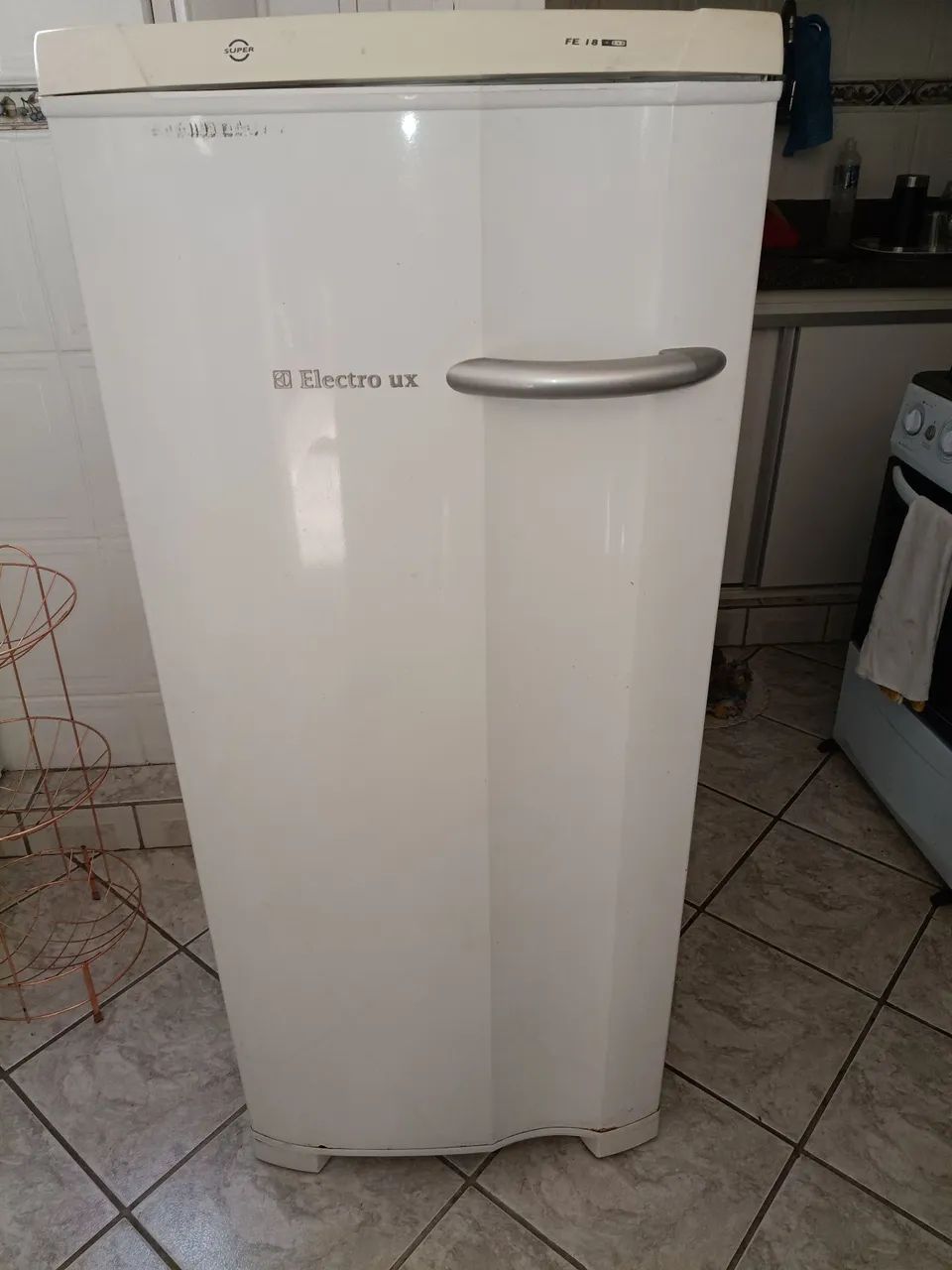 Vendo Freezer Eletrolux F18  - Foto 2