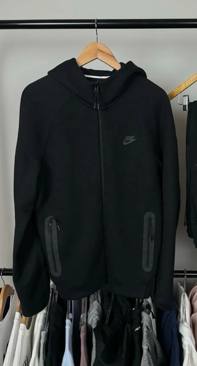 NIKE TECH FLEECE WINDRUNNER