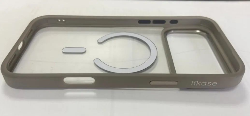 CAPINHA CELULAR - Ultra Hybrid iPhone 17 Pro Max MagSafe