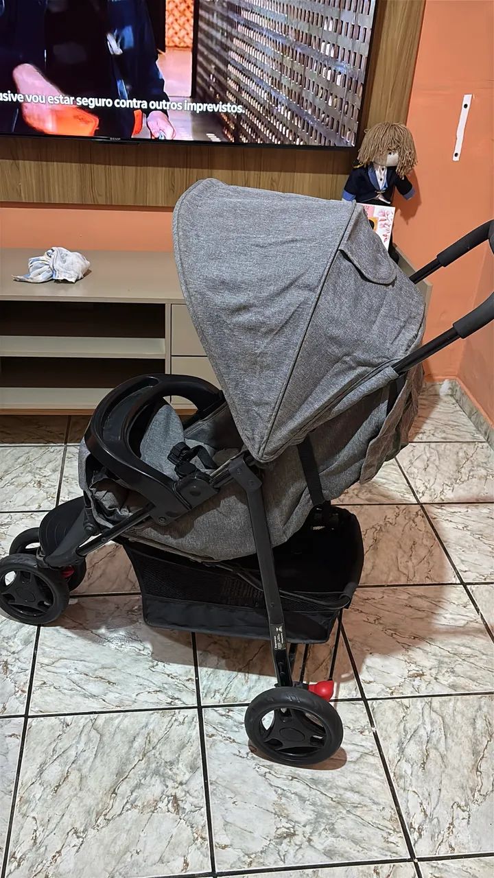 Vendo carrinho de bebê  - Foto 3