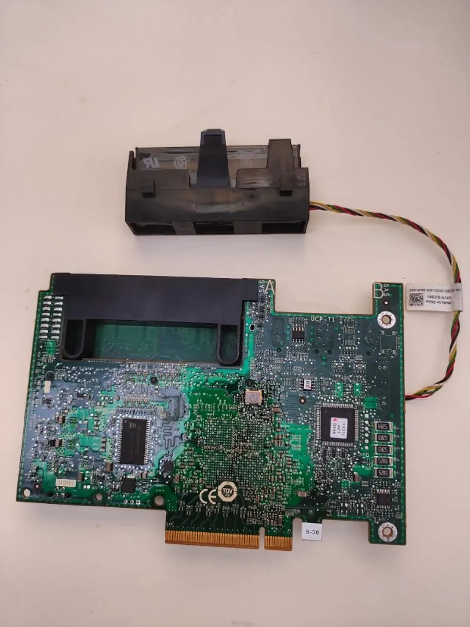 Controladora de Discos Raid Dell Perc h700 + cabos  - Foto 2