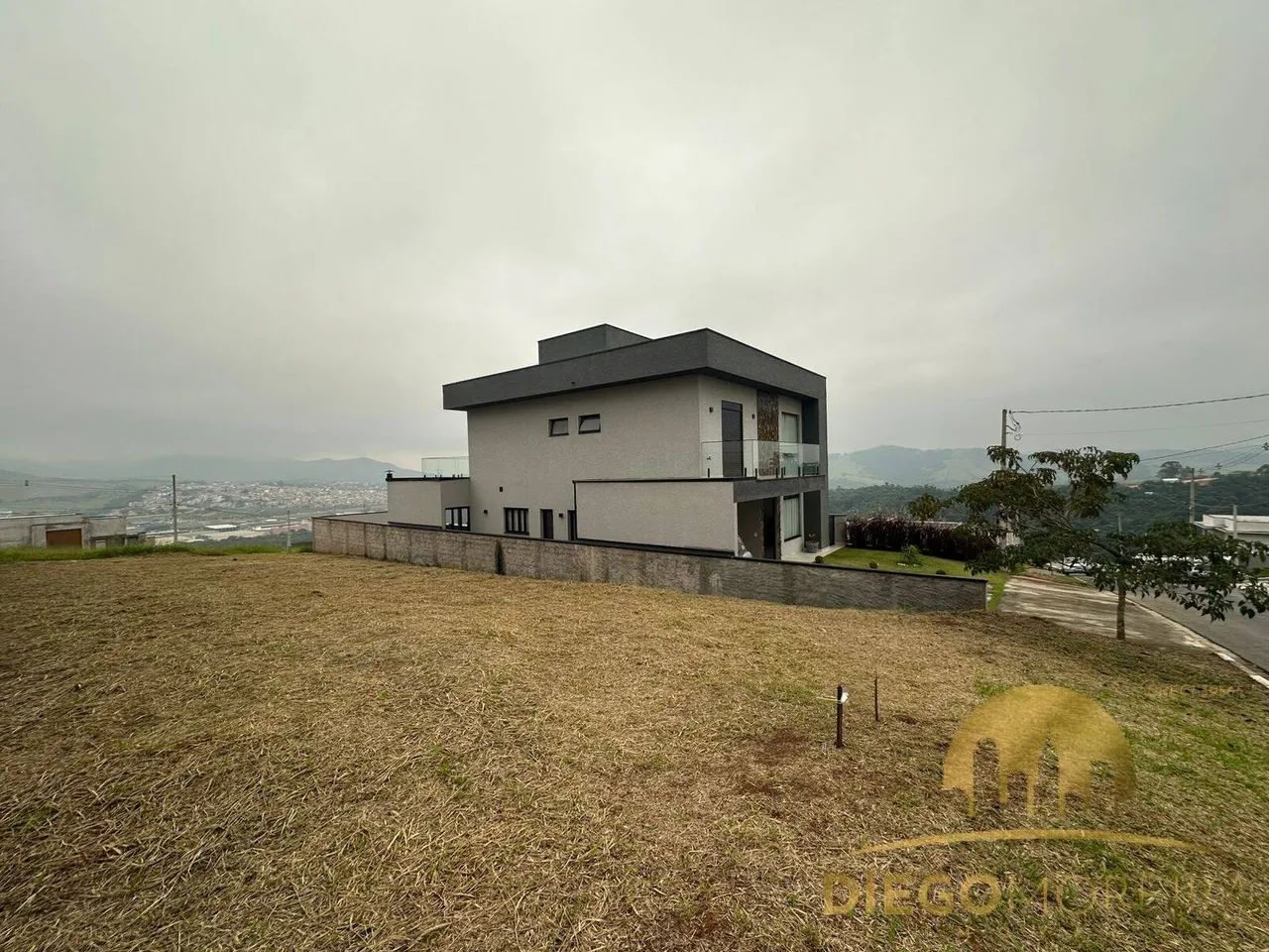 TERRENO EM CONDOMINIO FECHADO EM BOM JESUS DOS PERDOES - Foto 4