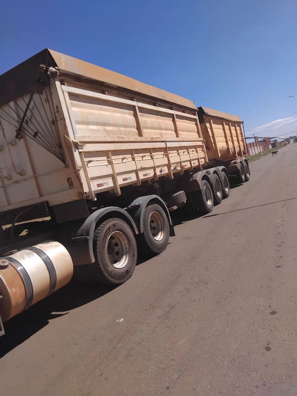 Bicaçamba  librelato 8 eixos documentado 115 mil - Foto 3