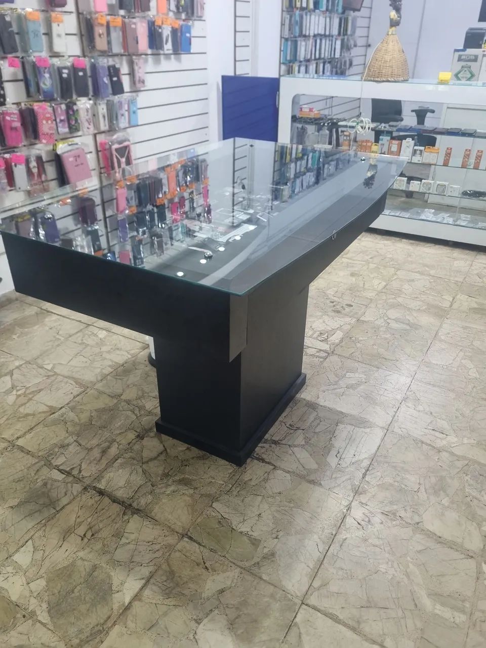 Mesa expositor para vários fins  - Foto 4