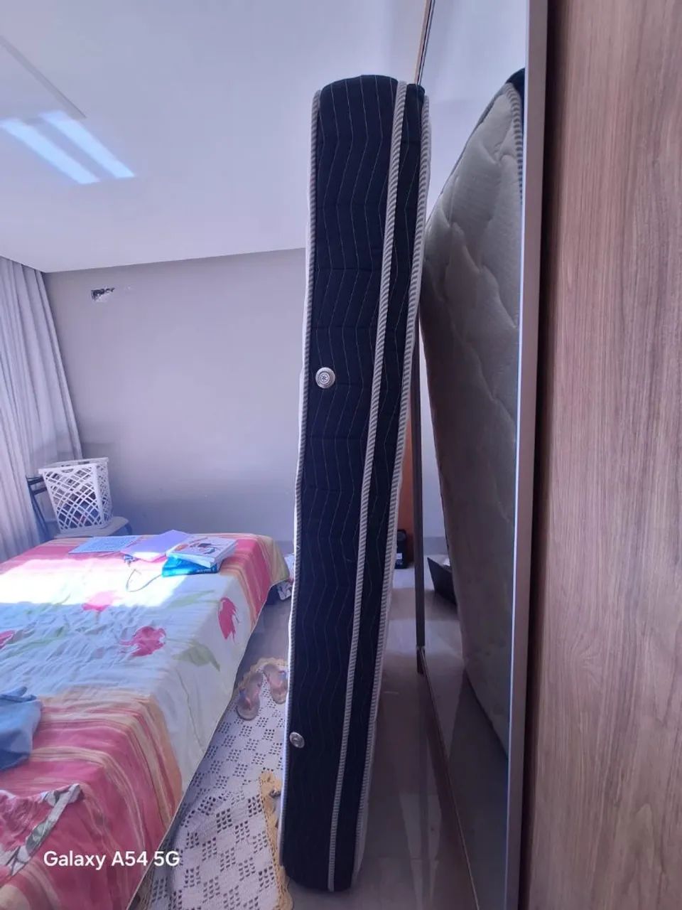 Single mattress, like new, excellent quality