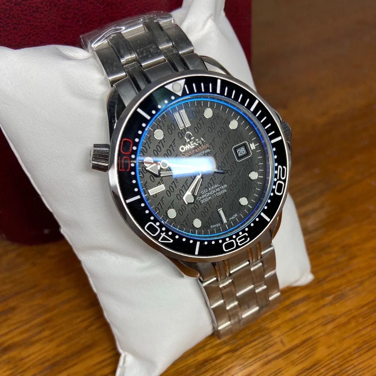 Relógio Omega Seamaster 007 retrô diver automático - Foto 2