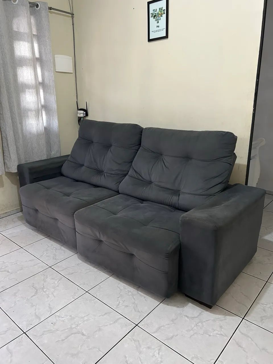 Sofá Retrátil - cinza - Foto 2