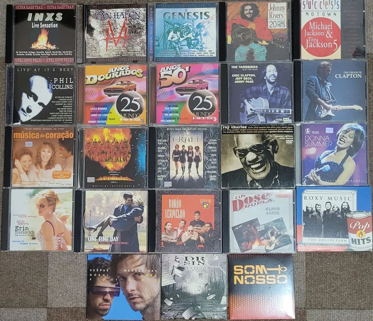 Coleção de CDs diversos